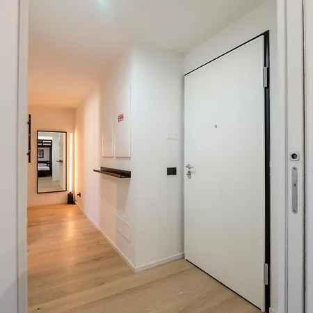 Apartment Vallarsa 10 - Int.01 *